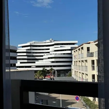 Cap D'agde Ideal Pour 2 Personnes, A 2 Minutes A Pied Du Port 阿格德