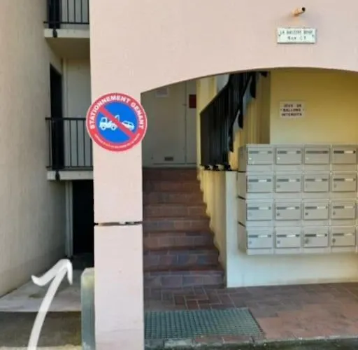 Cap D'agde Ideal Pour 2 Personnes, A 2 Minutes A Pied Du Port *