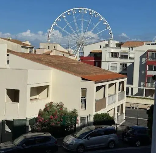 Appartement Cap D'agde Ideal Pour 2 Personnes, A 2 Minutes A Pied Du Port *