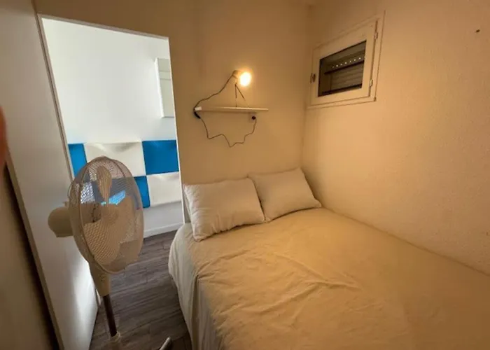 Appartement Cap D'agde Ideal Pour 2 Personnes, A 2 Minutes A Pied Du Port